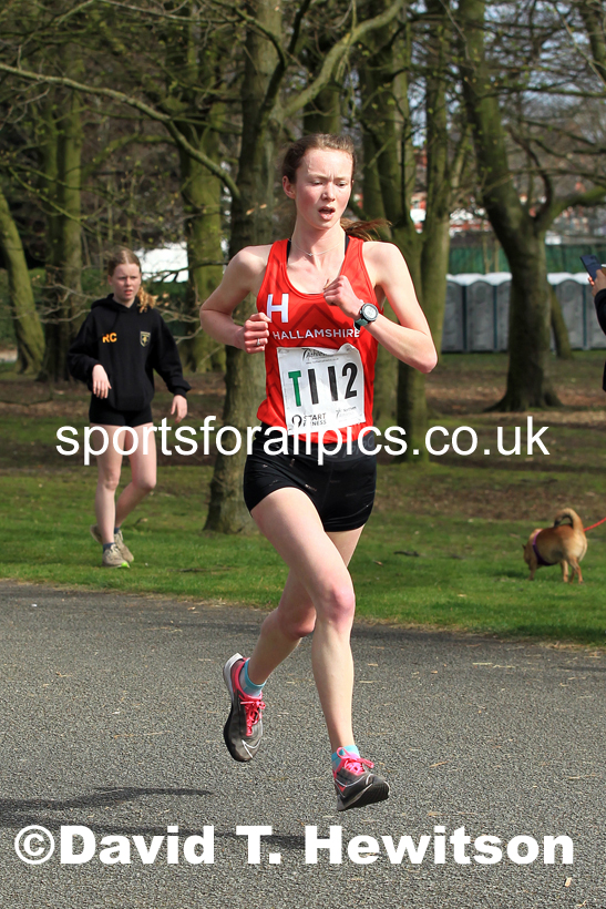 Senior Womens Northern 6 Stage Road Relay, 2022 Northern 12 and 6 Stage Road Relays,  Birkenhead Park, Birkenhead, Wirral.  Photo: David T. Hewitson/Sports for All Pics